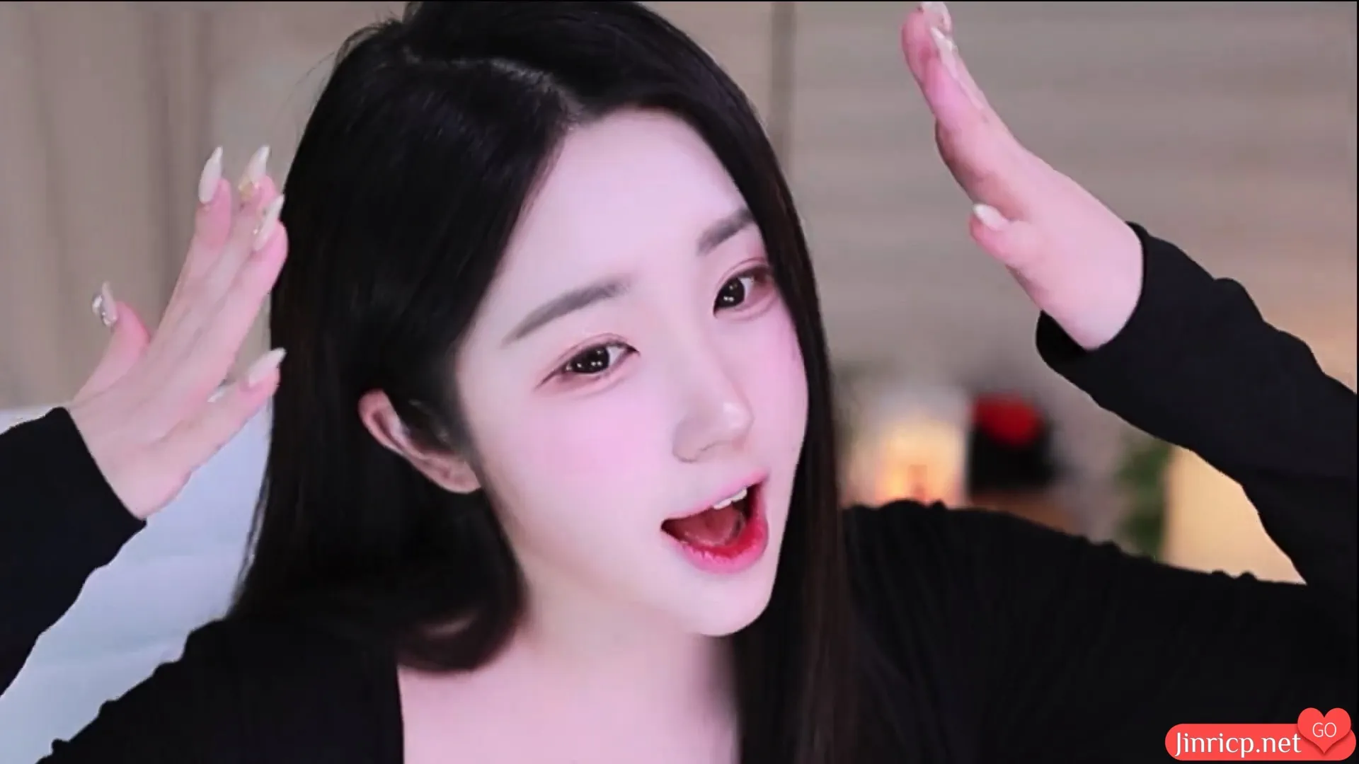 1736586081_1 1736586081_1