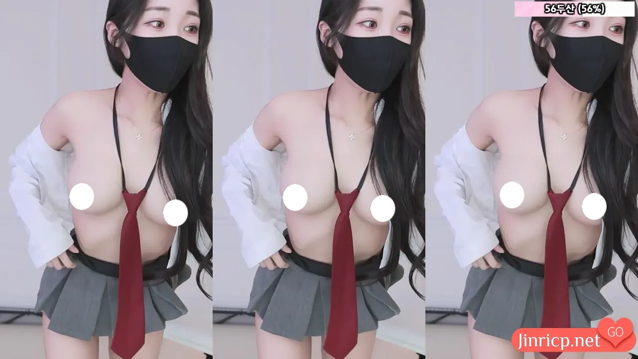 1742623085 1742623085