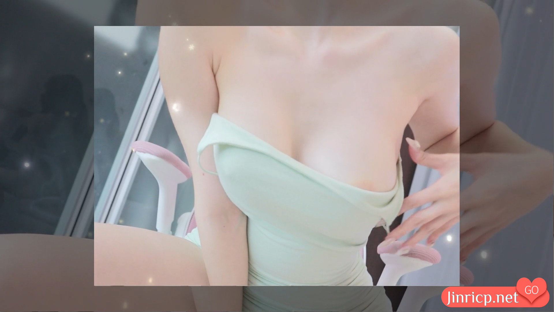 韩宥妍 한유연 ahri0801 个人直播 20250825 完整版 [2V/4.3G]